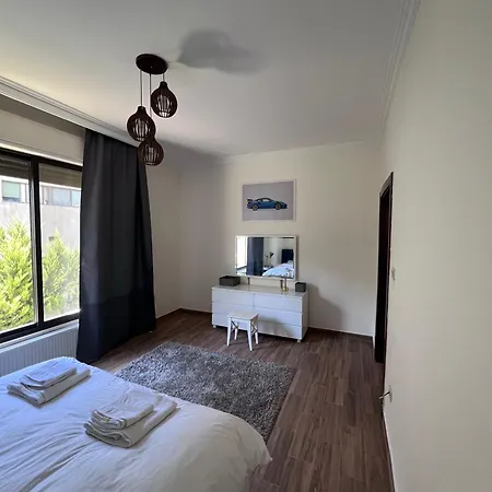 Maisongaia, A Stylish Apartment In The Heart Of Amman Exterior photo