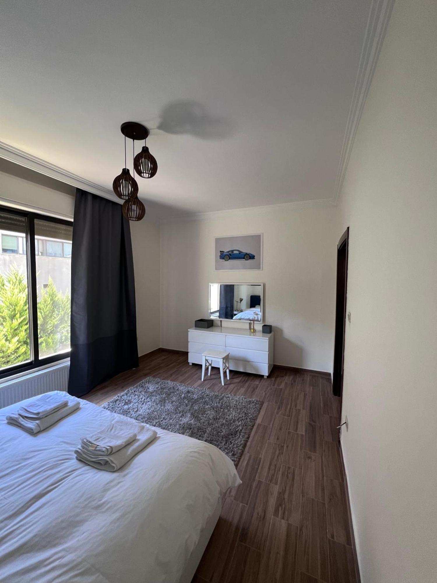 Maisongaia, A Stylish In The Heart Of Apartment